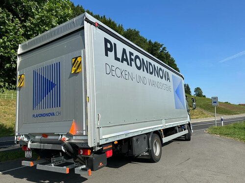 Unser <span>neuer LKW</span> ist im Einsatz