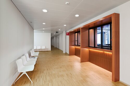 Büro/- und Dienstleistungszentrum